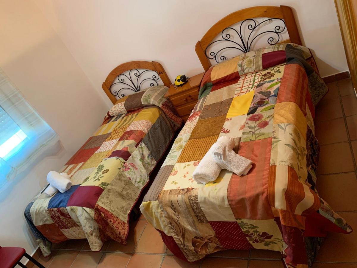 Apartamento Turistico El Esquilon Calzadilla Exteriör bild